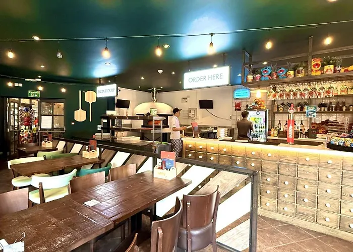 Jambow Blue Resort *