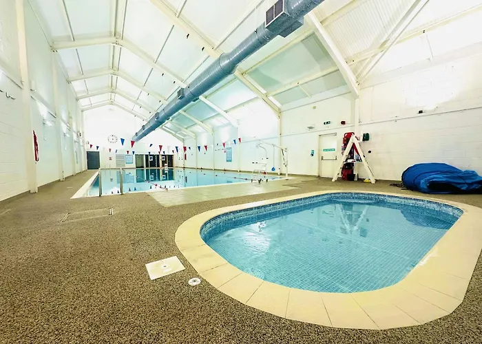 Jambow Blue Resort *